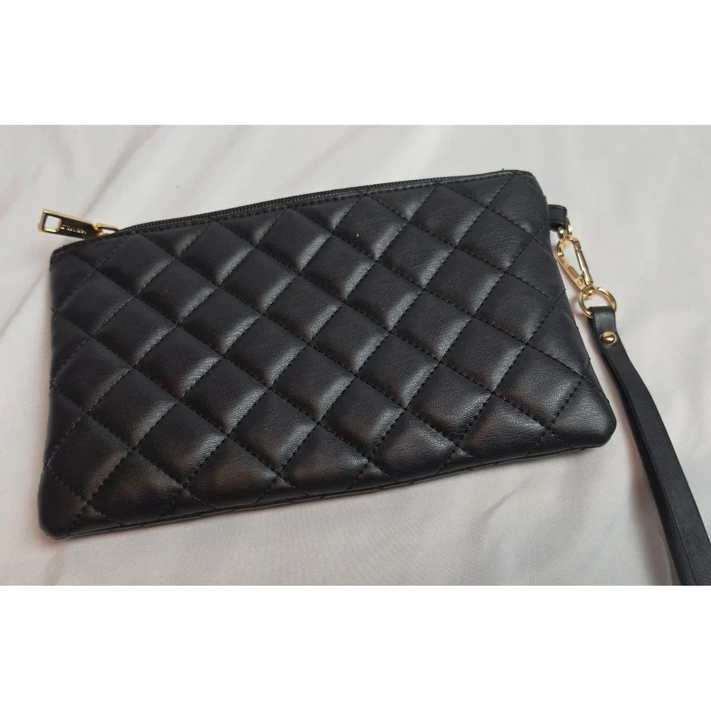 MURval Paris Black Quilted Wristlet Clutch Pouch Gold Tone Hardware Bag